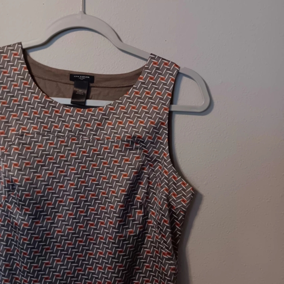 Ann Taylor Patterned Sleeveless Top - Black and Red - Picture 10 of 11